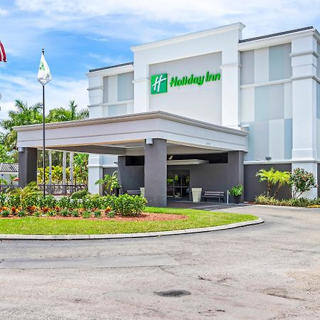 Holiday Inn - St. Petersburg West By Ihg Buitenkant foto
