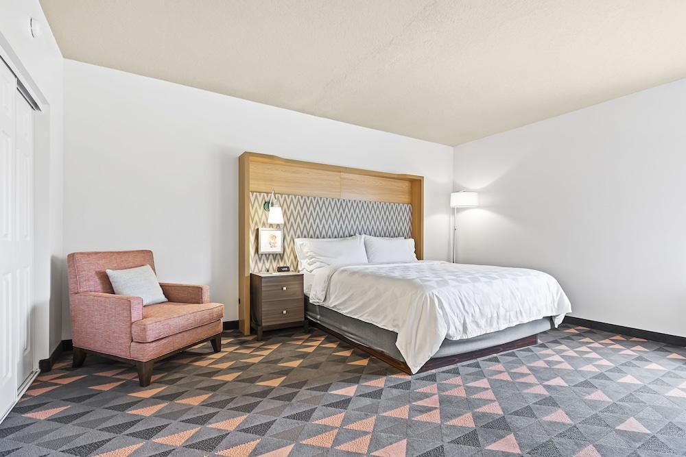 Holiday Inn - St. Petersburg West By Ihg Buitenkant foto