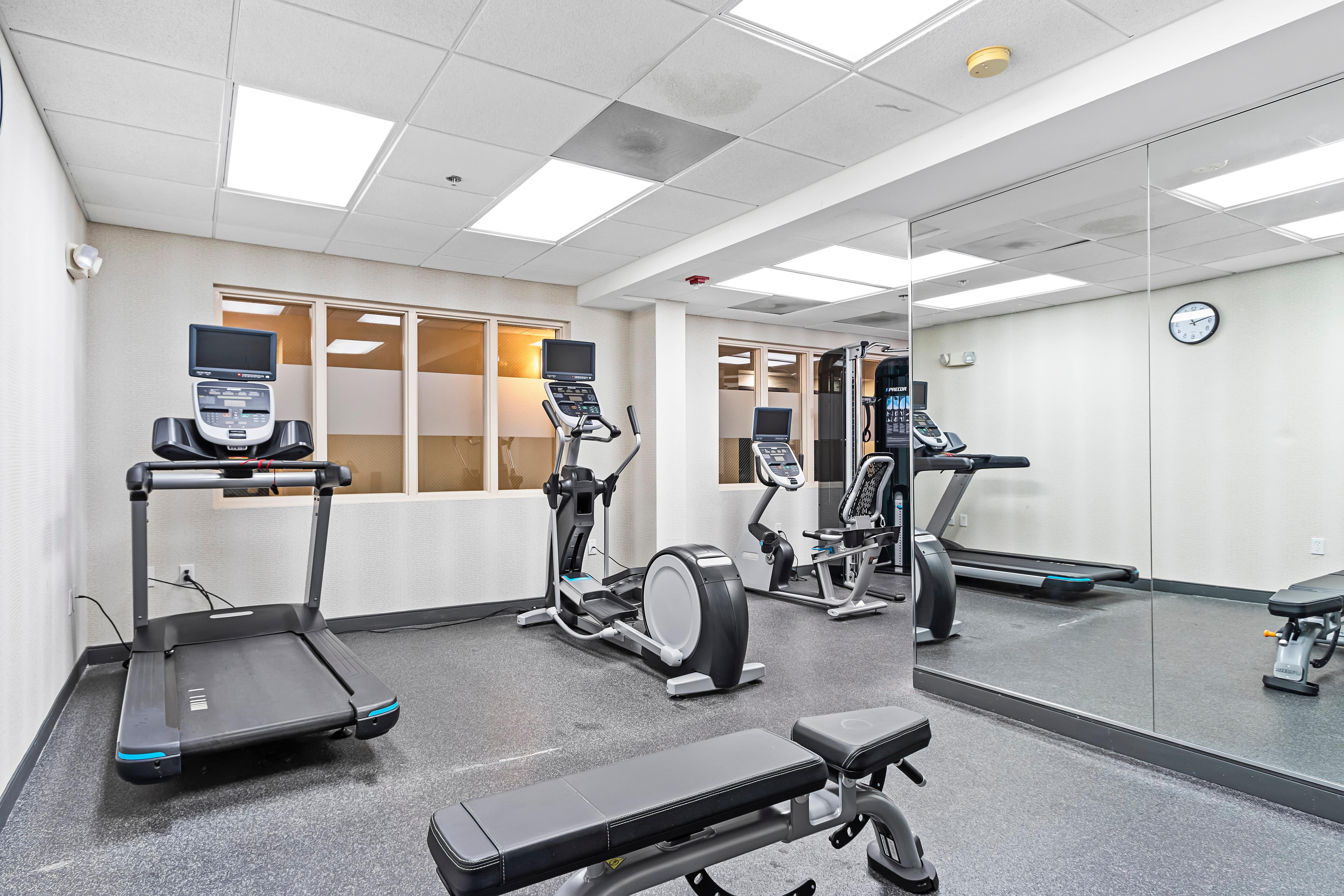 Holiday Inn - St. Petersburg West By Ihg Buitenkant foto